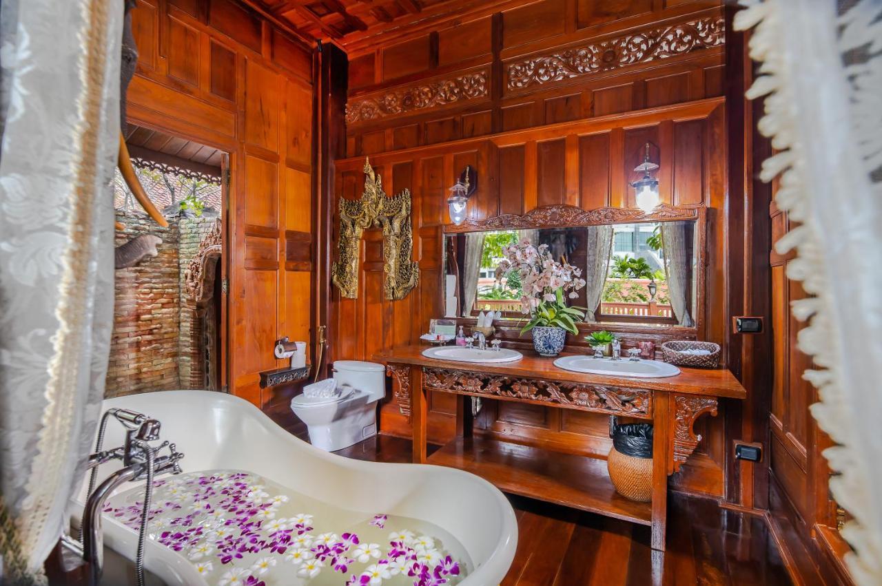 Royal Thai Villa Phuket - Sha Extra Plus Rawai Buitenkant foto
