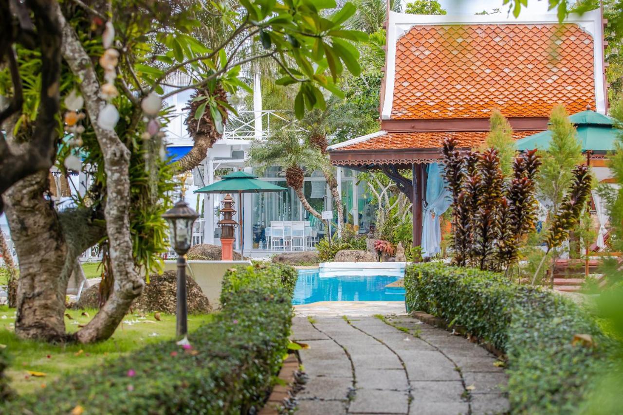 Royal Thai Villa Phuket - Sha Extra Plus Rawai Buitenkant foto